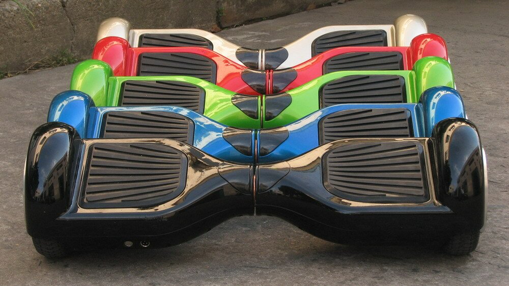 Self balancing scooter
